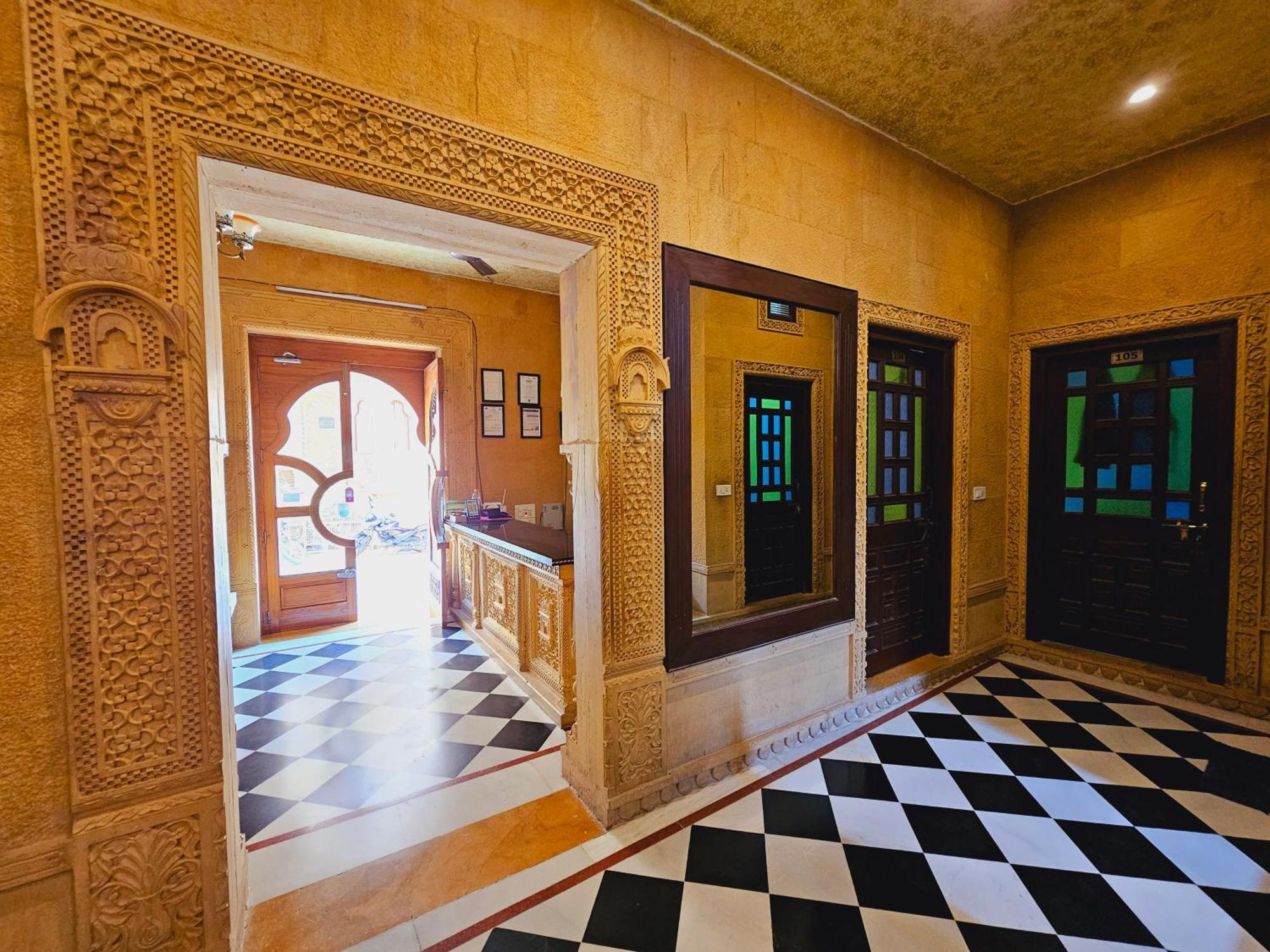 Hotel Royal Jaisalmer Bagian luar foto