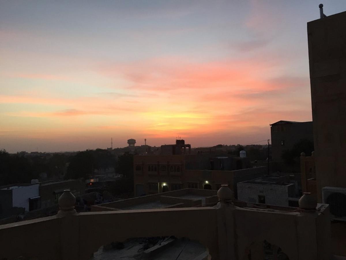 Hotel Royal Jaisalmer Bagian luar foto