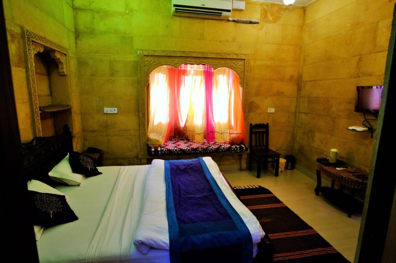 Hotel Royal Jaisalmer Bagian luar foto